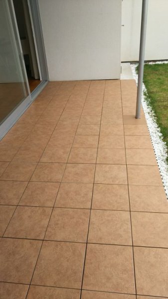 画像4: テラコッタ調タイル BC3003 300角【10枚/1箱】 (4)